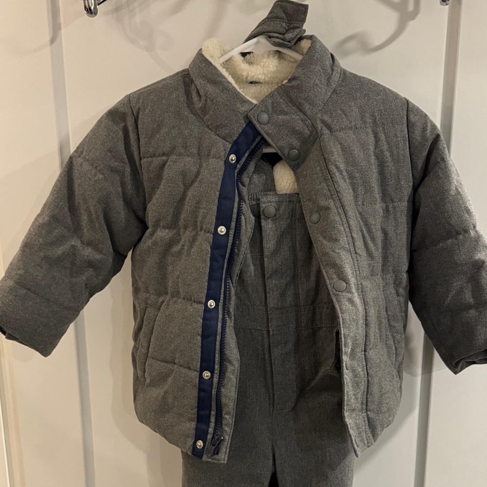 GAP Gray Snowsuit with Jacket